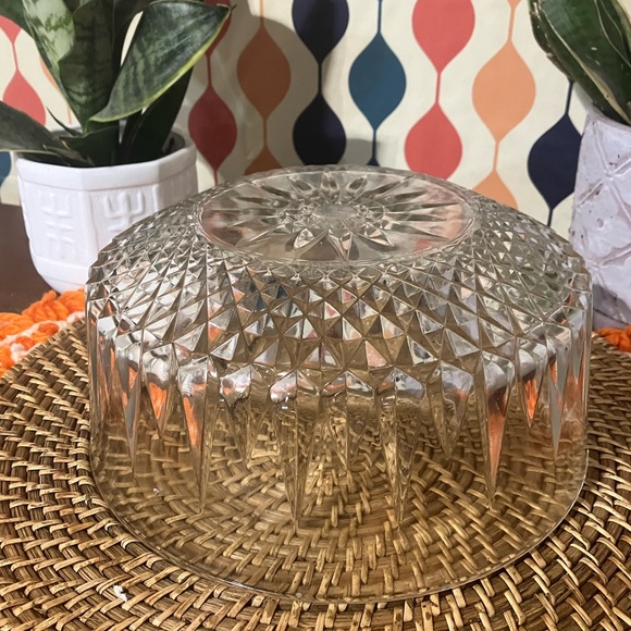 Vintage Luminarc Arcoroc France Diamant 9" Serving/Salad Bowl Discontinued - Picture 13 of 15